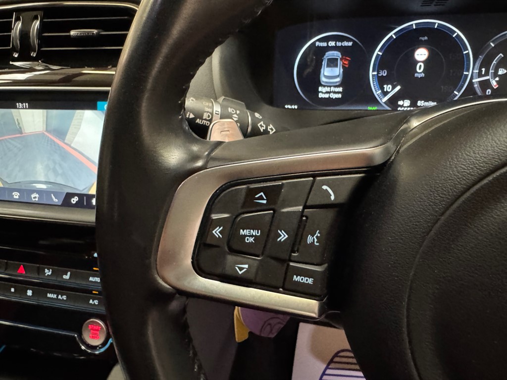 Used Jaguar F-Pace 2016 for sale - 76696268: Photo 49