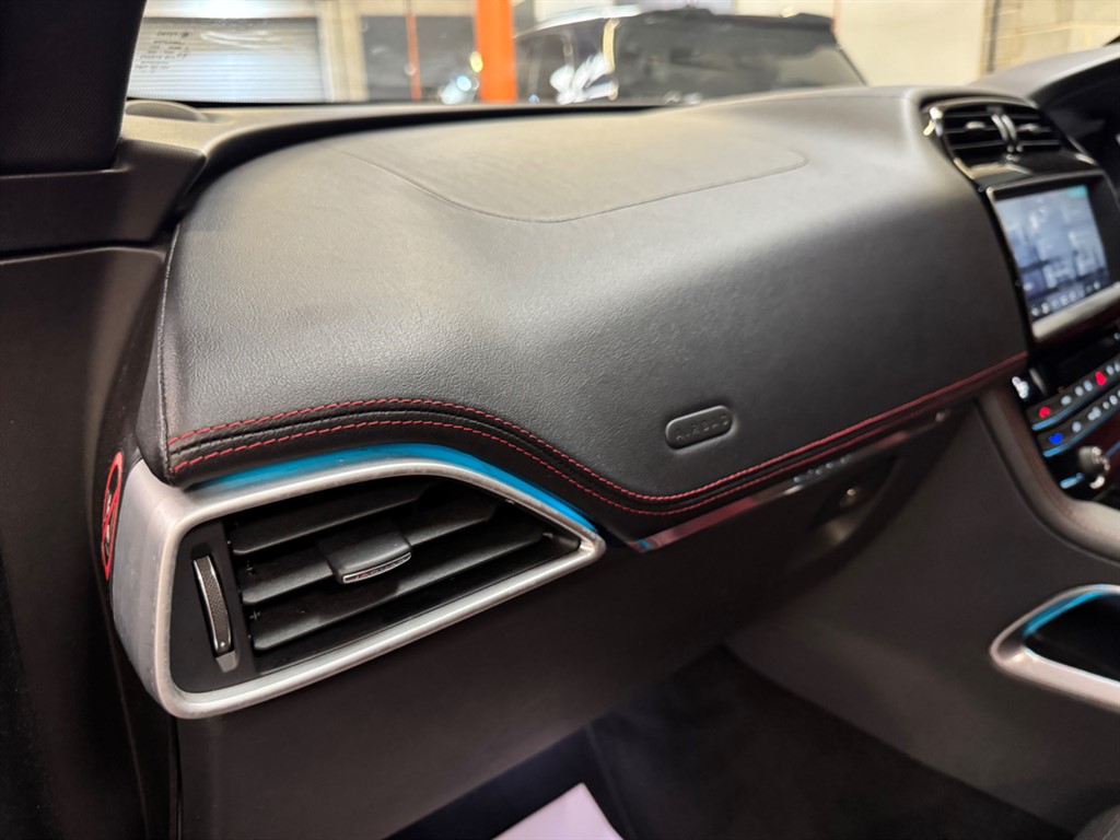 Used Jaguar F-Pace 2016 for sale - 76696268: Photo 53