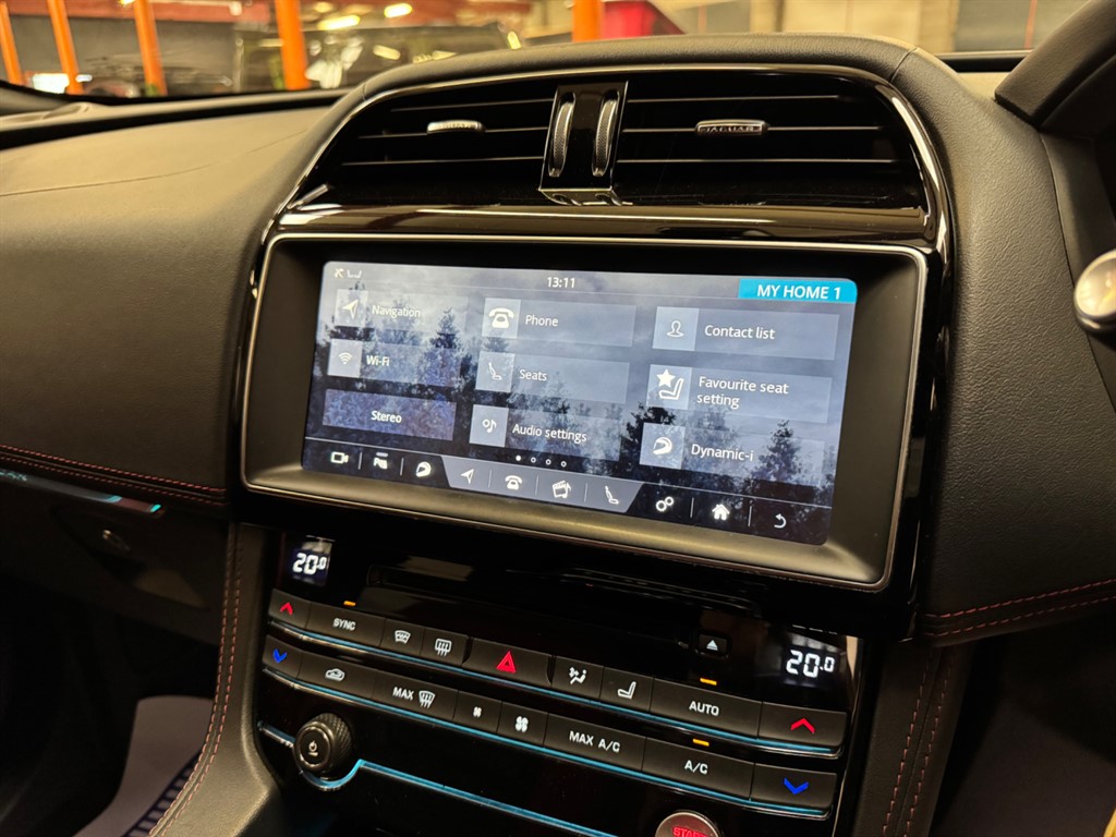 Used Jaguar F-Pace 2016 for sale - 76696268: Photo 58