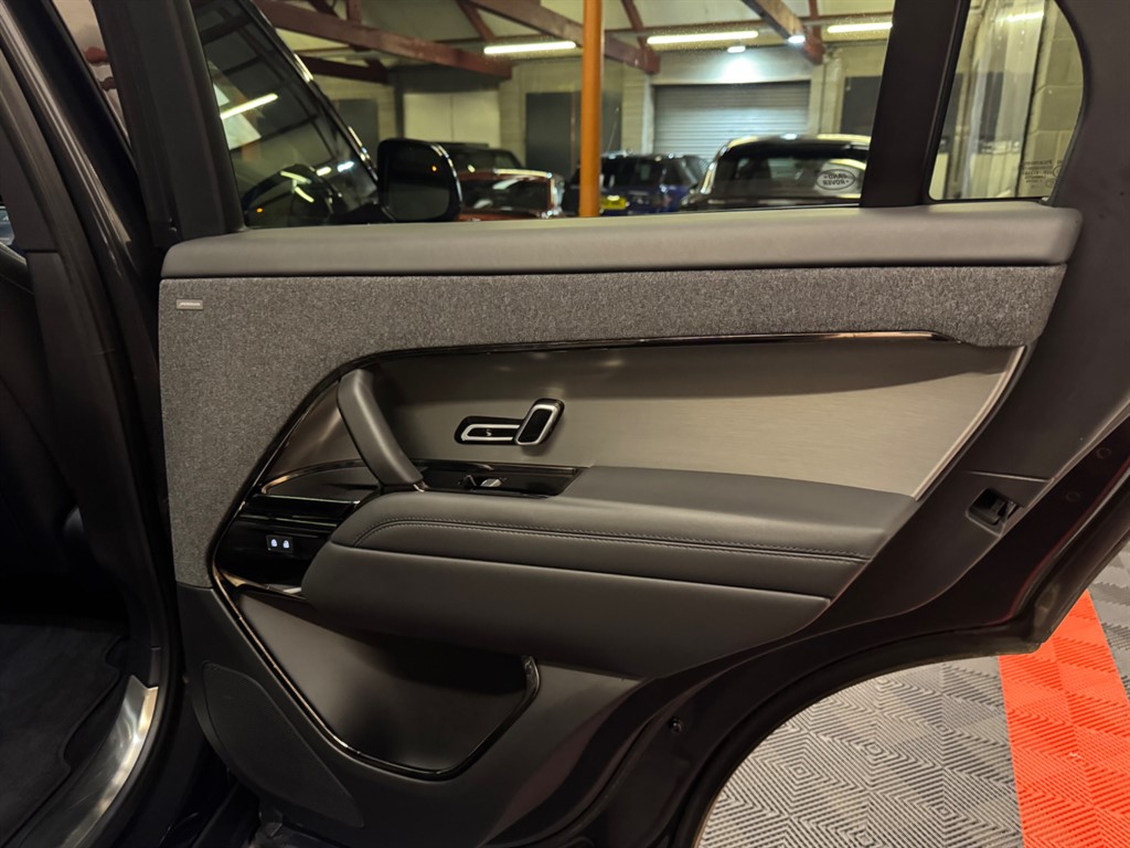 Used Land Rover Range Rover Sport 2024 for sale - 76894995: Photo 29