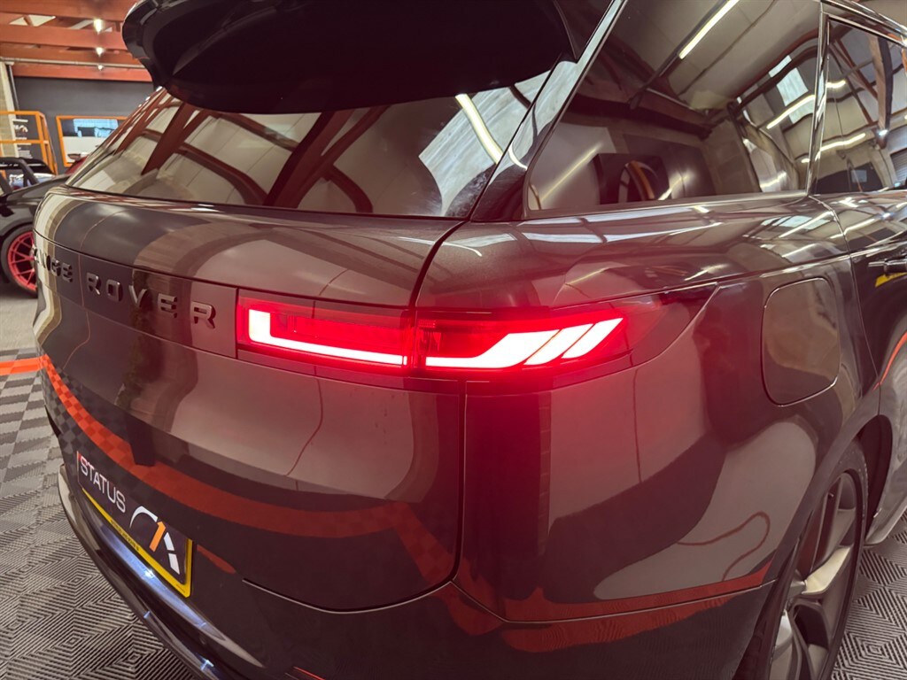 Used Land Rover Range Rover Sport 2024 for sale - 76894995: Photo 32