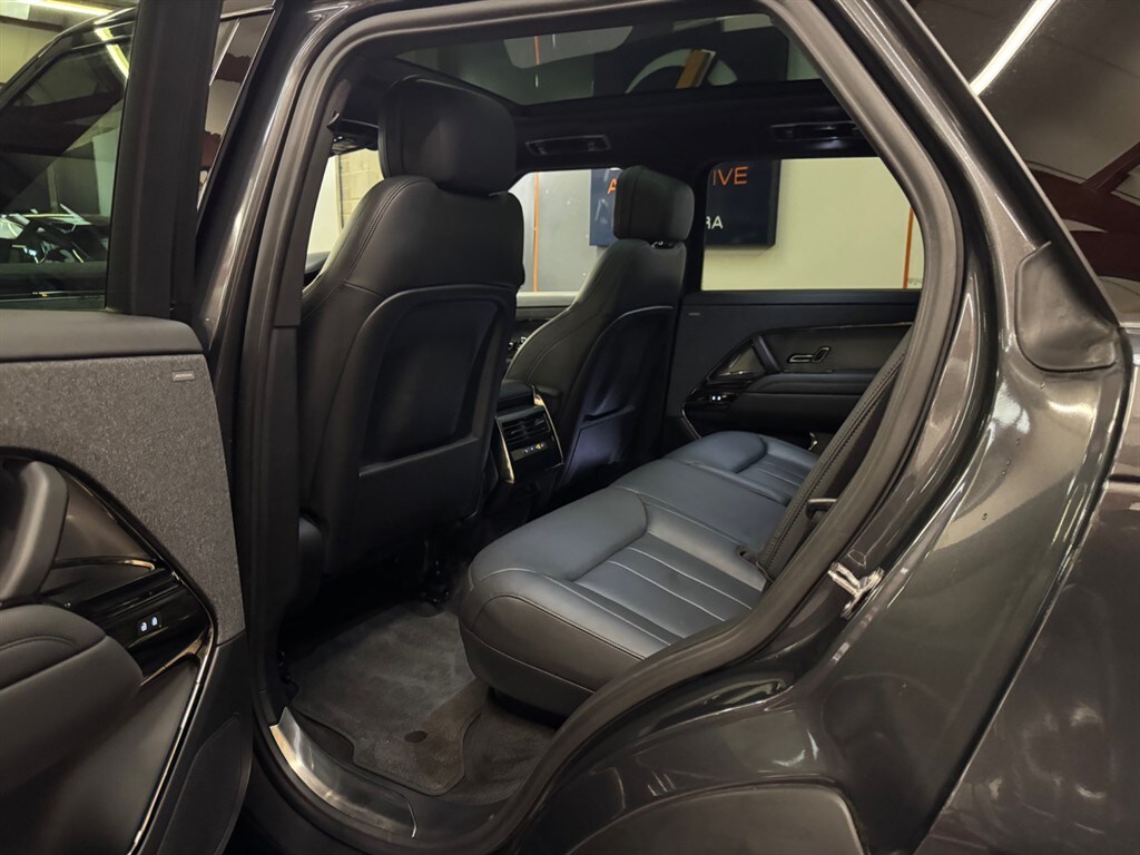Used Land Rover Range Rover Sport 2024 for sale - 76894995: Photo 40