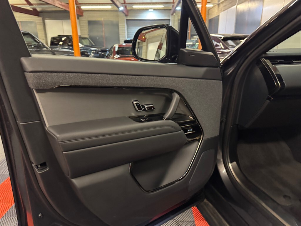 Used Land Rover Range Rover Sport 2024 for sale - 76894995: Photo 51