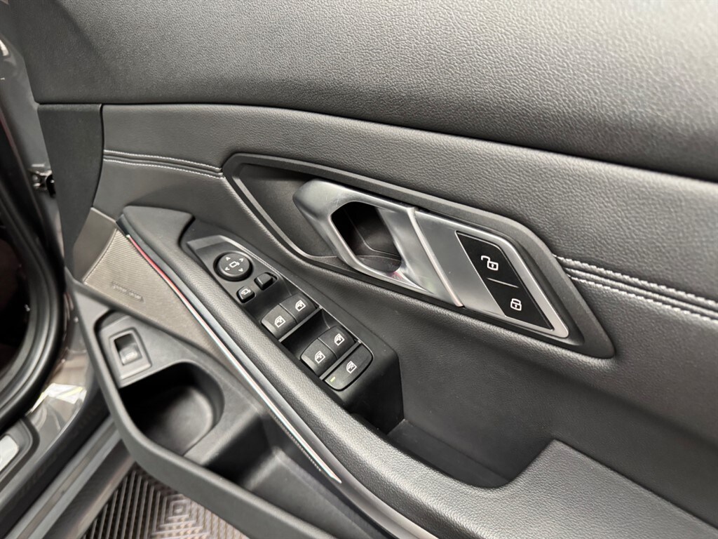 Used BMW 3 Series 2020 for sale - 76659781: Photo 35