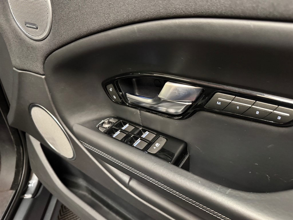Used Land Rover Range Rover Evoque 2018 for sale - 78067256: Photo 31