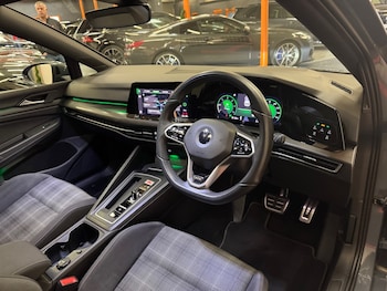 Used Volkswagen Golf 2022 for sale - 77934803: Photo