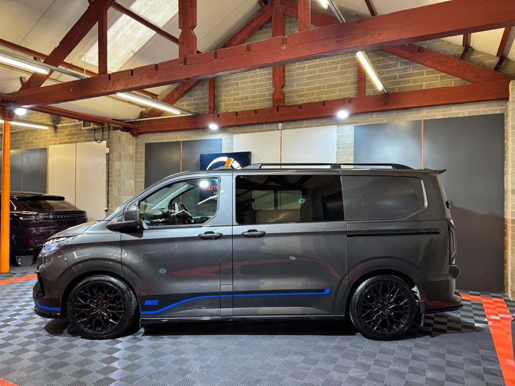 Used Ford Transit Custom 2024 for sale - 76971642: Photo 11