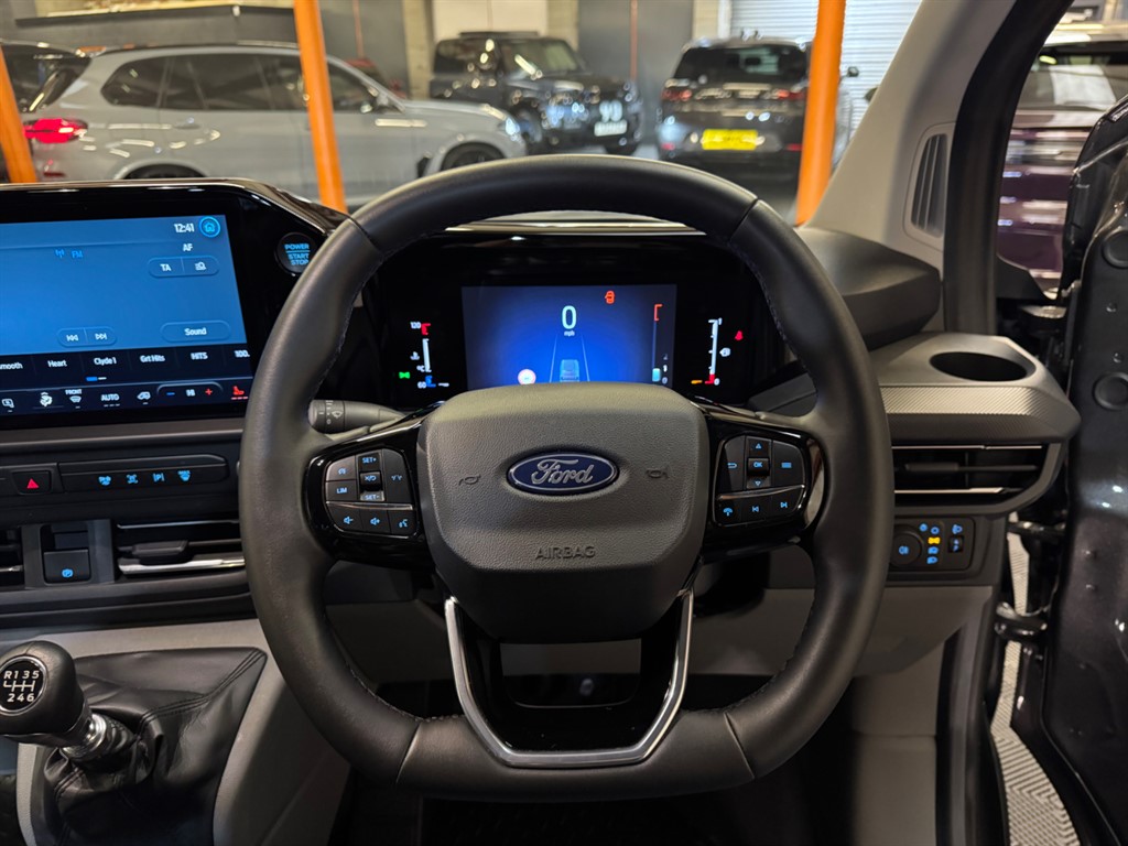 Used Ford Transit Custom 2024 for sale - 76971642: Photo 22