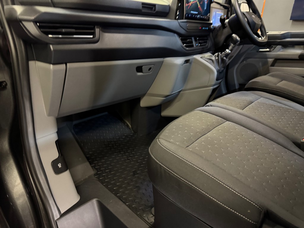 Used Ford Transit Custom 2024 for sale - 76971642: Photo 55