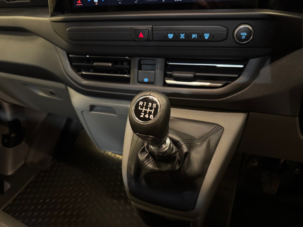 Used Ford Transit Custom 2024 for sale - 76971642: Photo 59