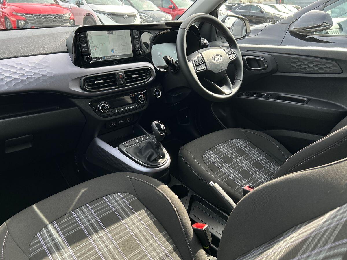 Used Hyundai i10 2024 for sale - 76128605: Photo 2