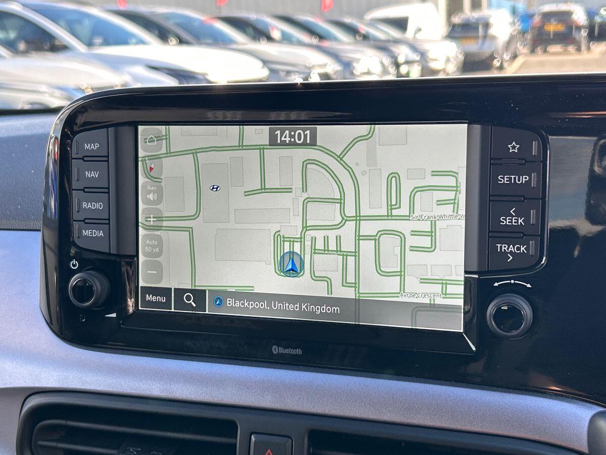 Used Hyundai i10 2024 for sale - 76300145: Photo 17