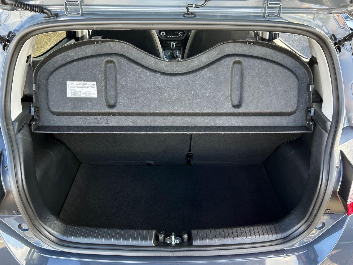 Used Hyundai i10 2024 for sale - 76300145: Photo 21