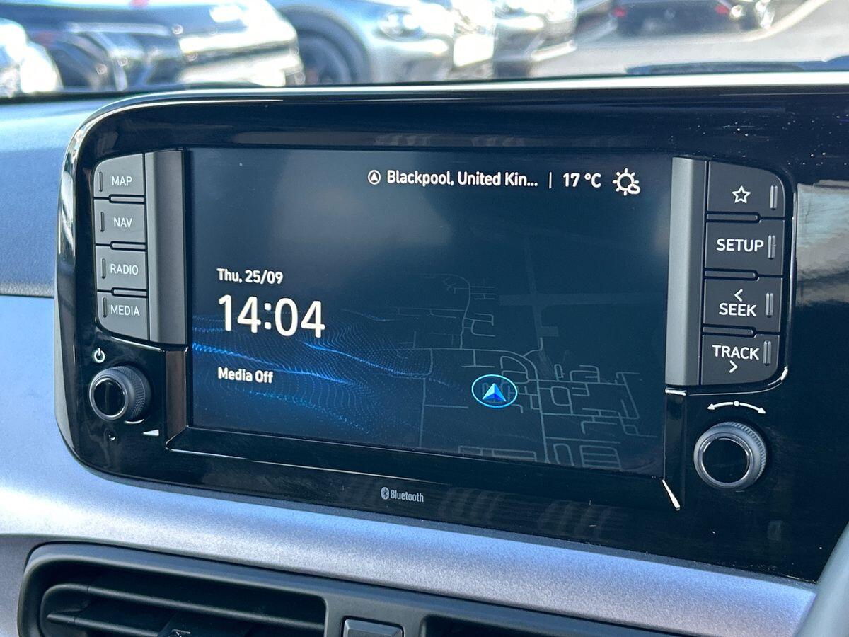 Used Hyundai i10 2024 for sale - 76300145: Photo 33