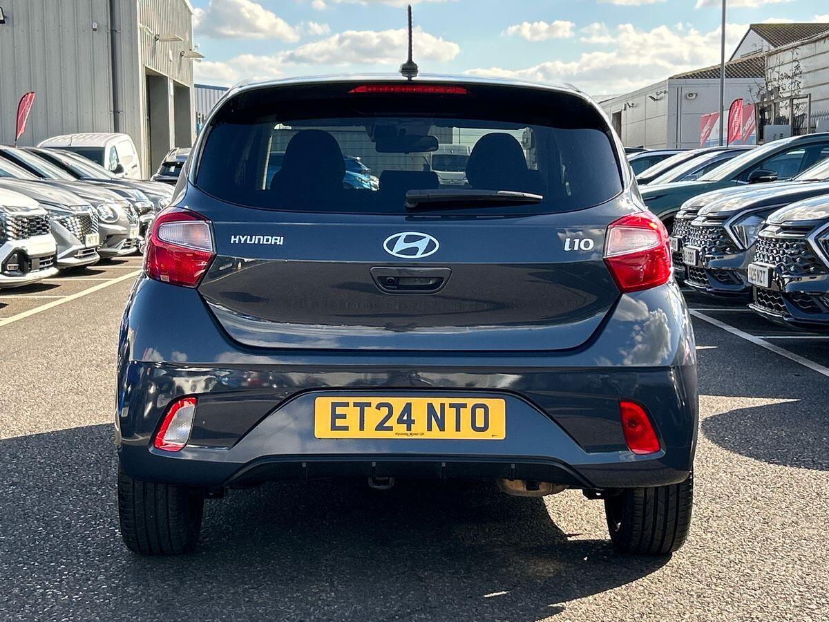 Used Hyundai i10 2024 for sale - 76300145: Photo 5