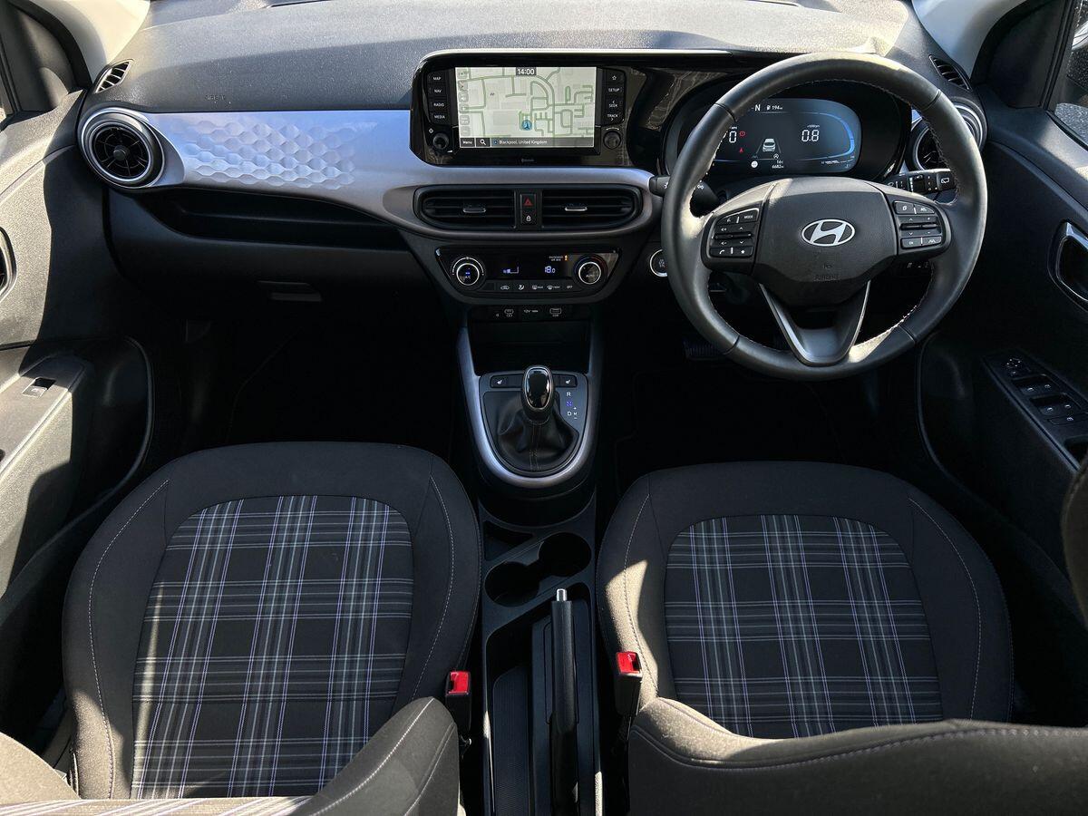 Used Hyundai i10 2024 for sale - 76300145: Photo 7