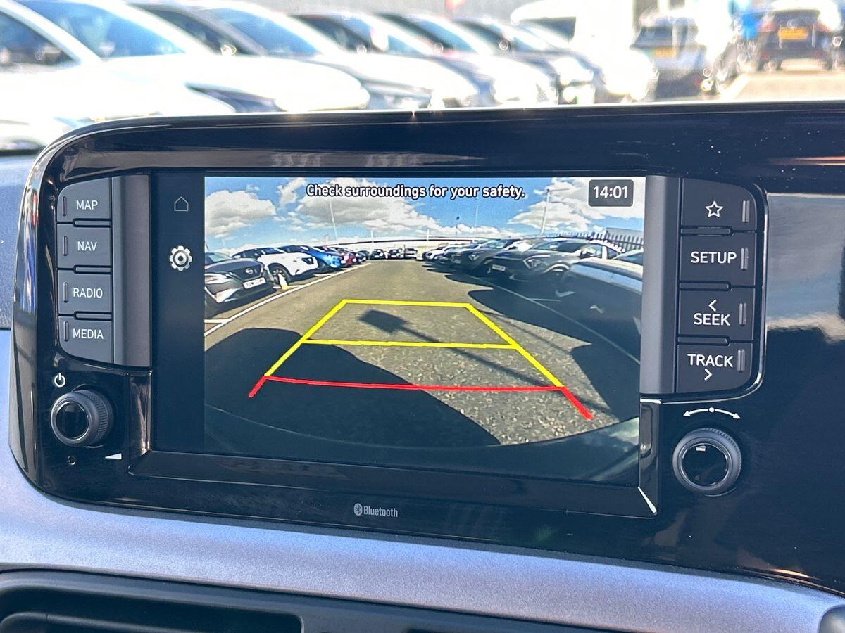 Used Hyundai i10 2024 for sale - 76300145: Photo 9