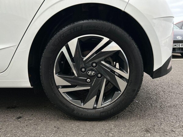 Used Hyundai i20 2022 for sale - 76300497: Photo 12