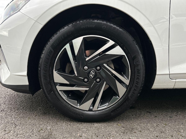 Used Hyundai i20 2022 for sale - 76300497: Photo 13