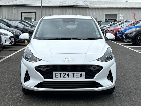 Used Hyundai i10 2024 for sale - 76300159: Photo 4