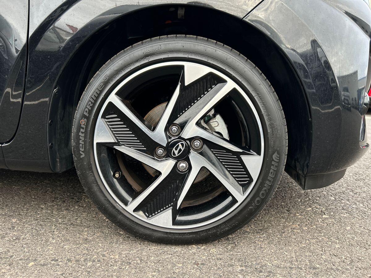 Used Hyundai i10 2024 for sale - 76299883: Photo 10