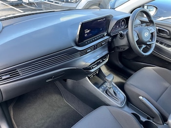 Used Hyundai BAYON 2025 for sale - 78566420: Photo
