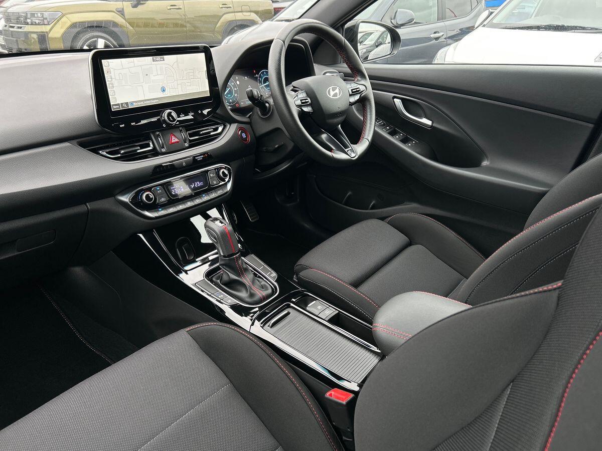 Used Hyundai i30 2025 for sale - 76650558: Photo 2