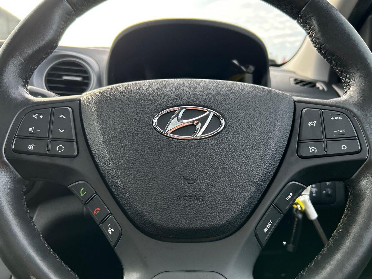 Used Hyundai i10 2017 for sale - 76171216: Photo 23