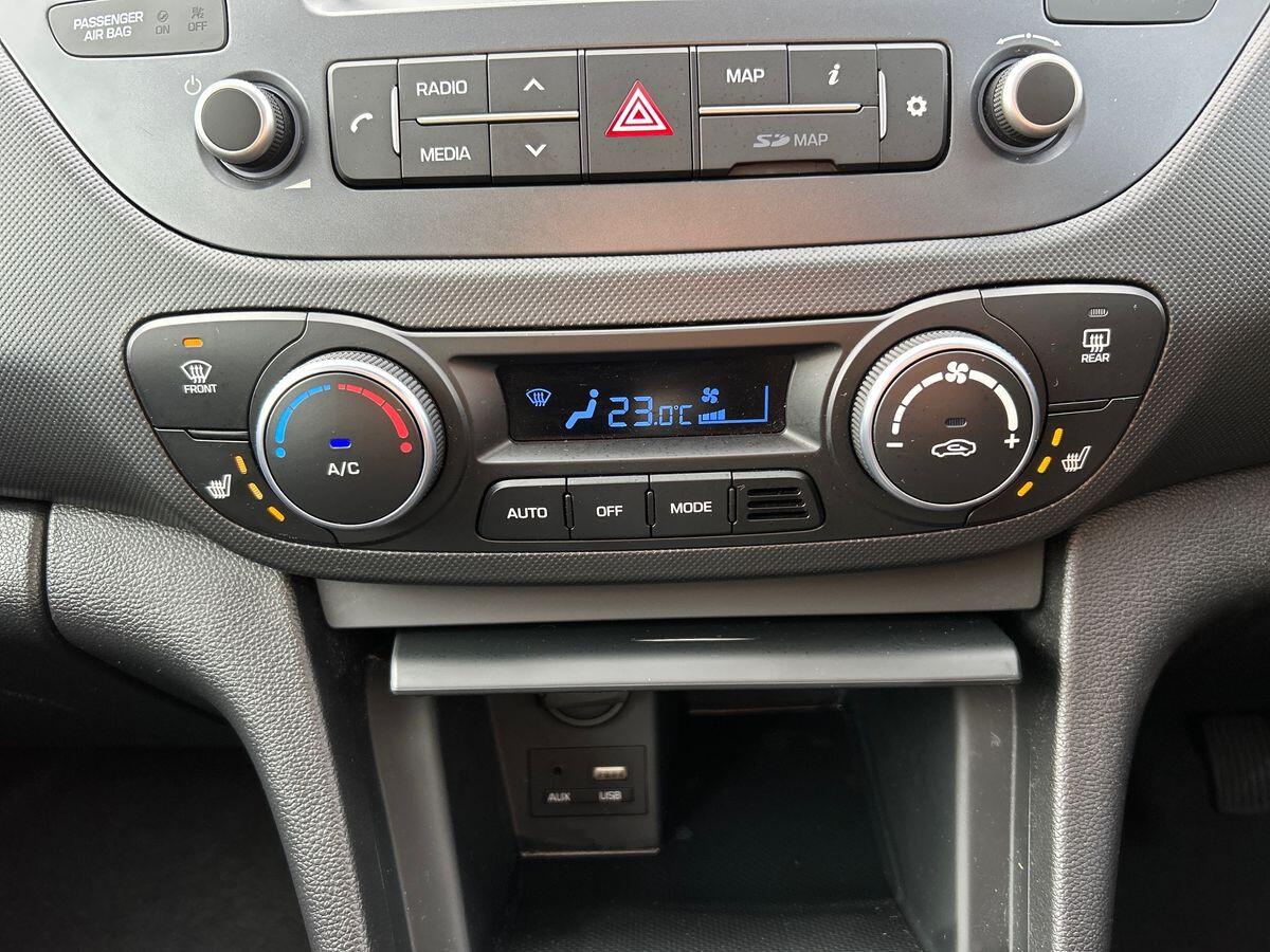 Used Hyundai i10 2017 for sale - 76171216: Photo 32