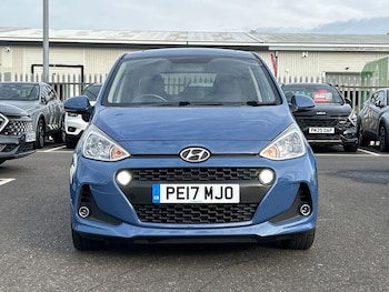 Used Hyundai i10 2017 for sale - 76171216: Photo 4