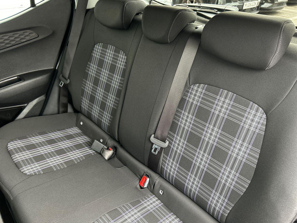 Used Hyundai i10 2024 for sale - 76300026: Photo 20