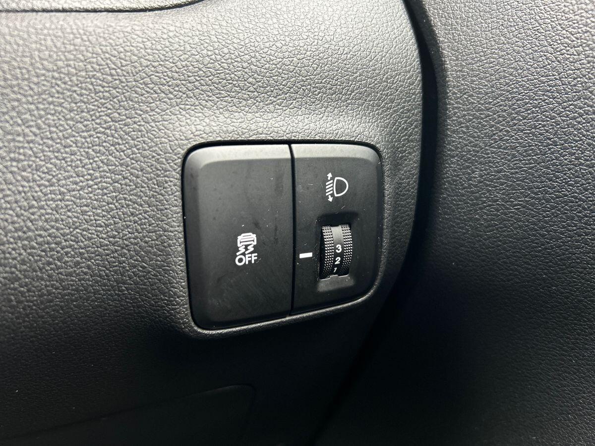 Used Hyundai i10 2024 for sale - 76300026: Photo 26