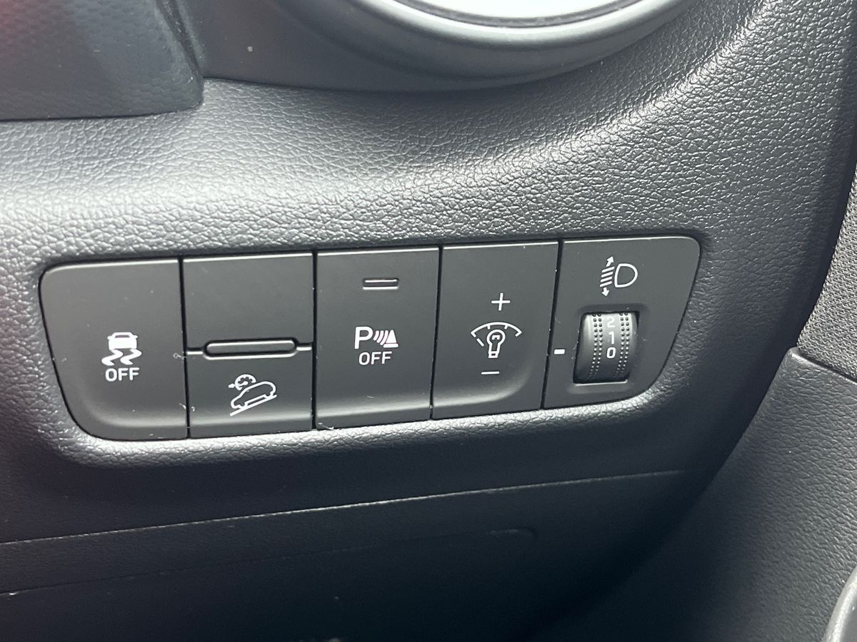 Used Hyundai KONA 2021 for sale - 77590830: Photo 43