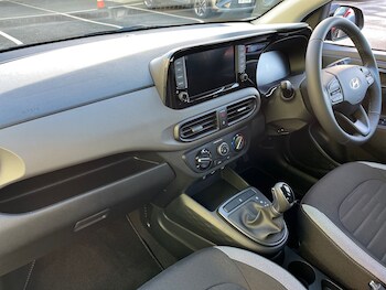 Used Hyundai i10 2025 for sale - 77011422: Photo