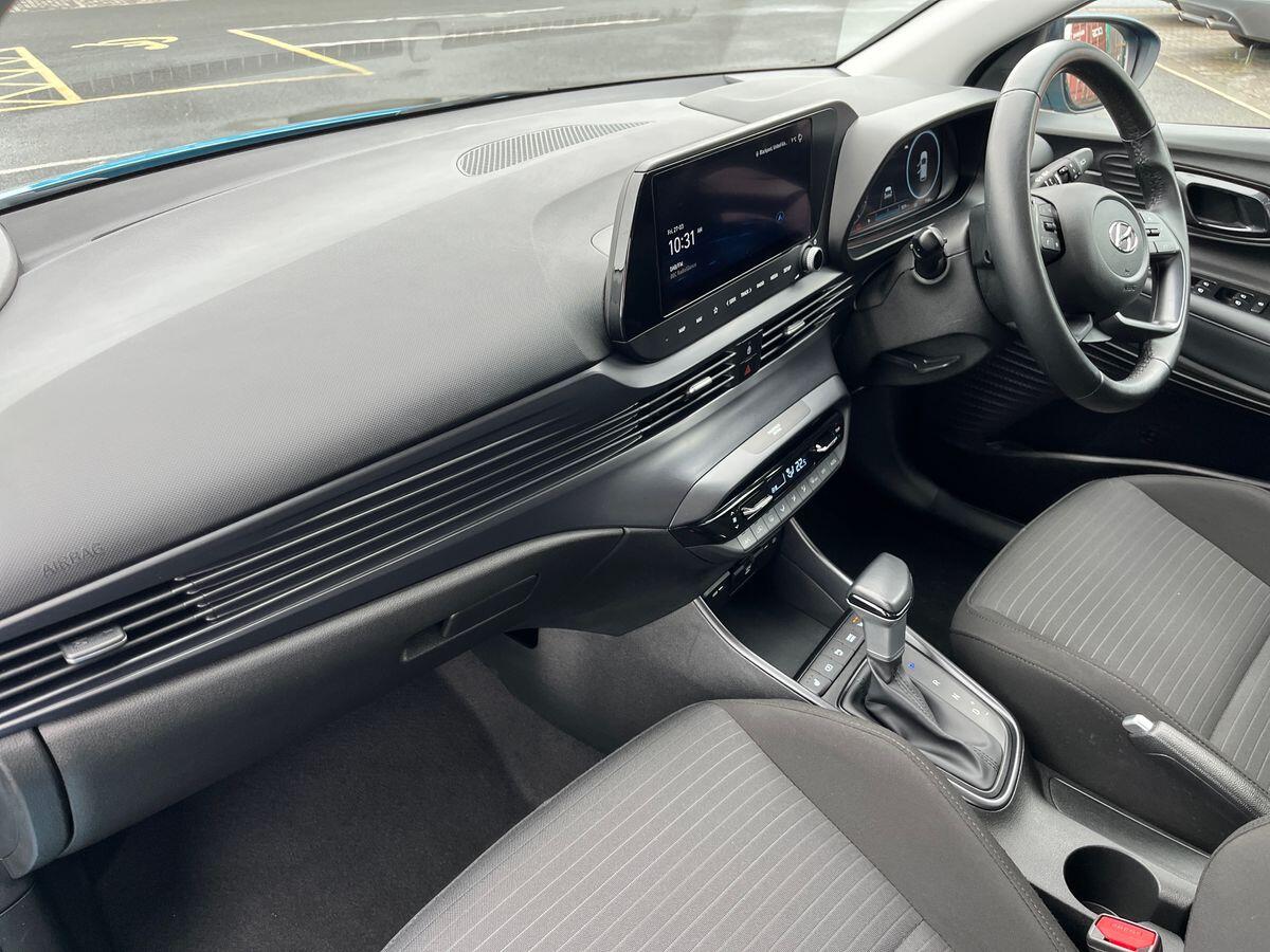 Used Hyundai i20 2023 for sale - 78078954: Photo 2