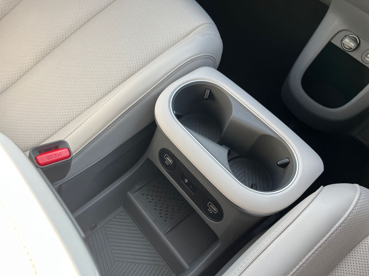 Used Hyundai IONIQ 5 2023 for sale - 77759867: Photo 38