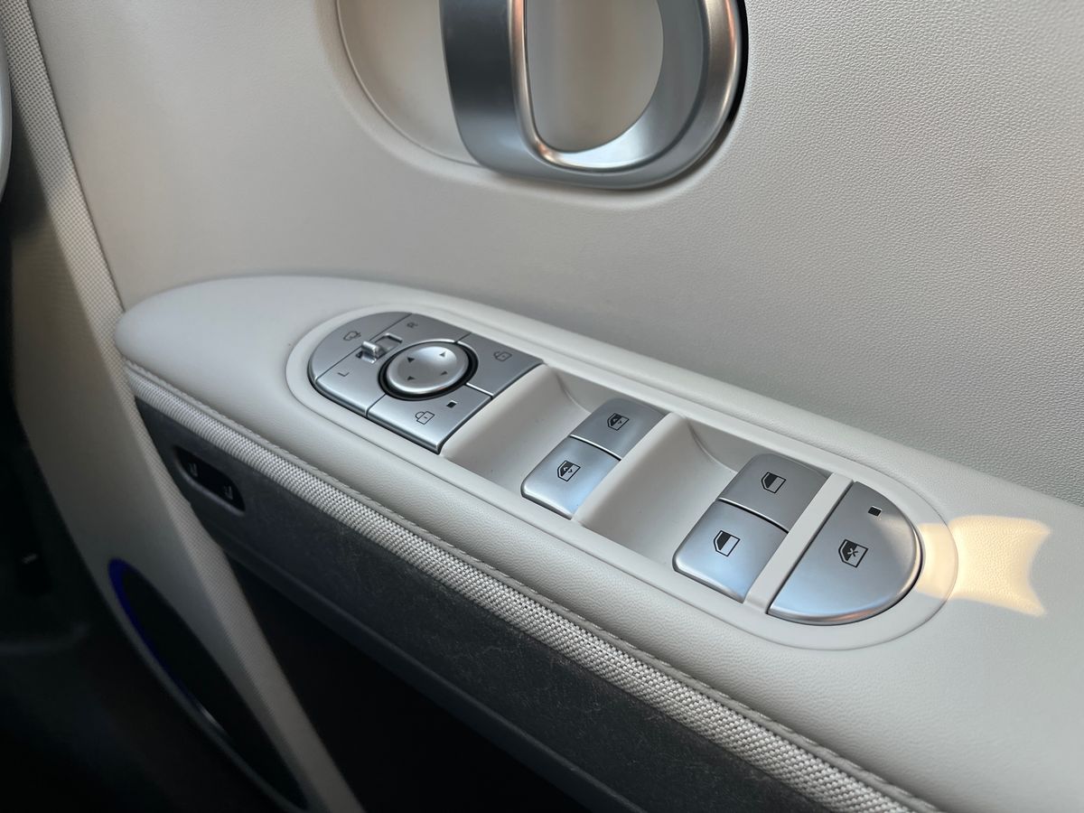 Used Hyundai IONIQ 5 2023 for sale - 77759867: Photo 43