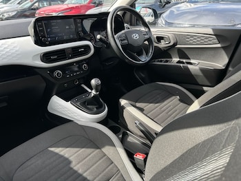 Used Hyundai i10 2022 for sale - 75483101: Photo