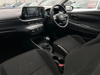 Used Hyundai BAYON 2021 for sale - 76515940: Photo