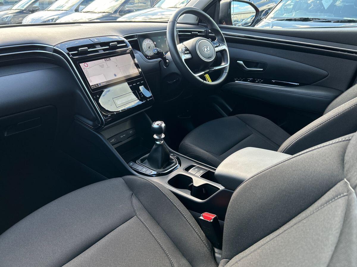 Used Hyundai TUCSON 2021 for sale - 76299982: Photo 2