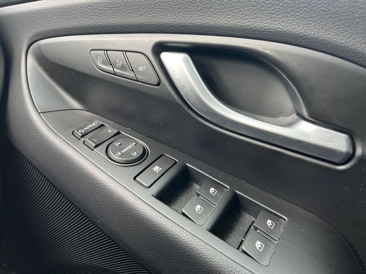 Used Hyundai i30 2020 for sale - 77590836: Photo 41