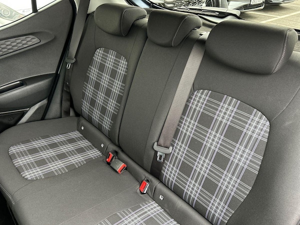 Used Hyundai i10 2024 for sale - 76300163: Photo 21