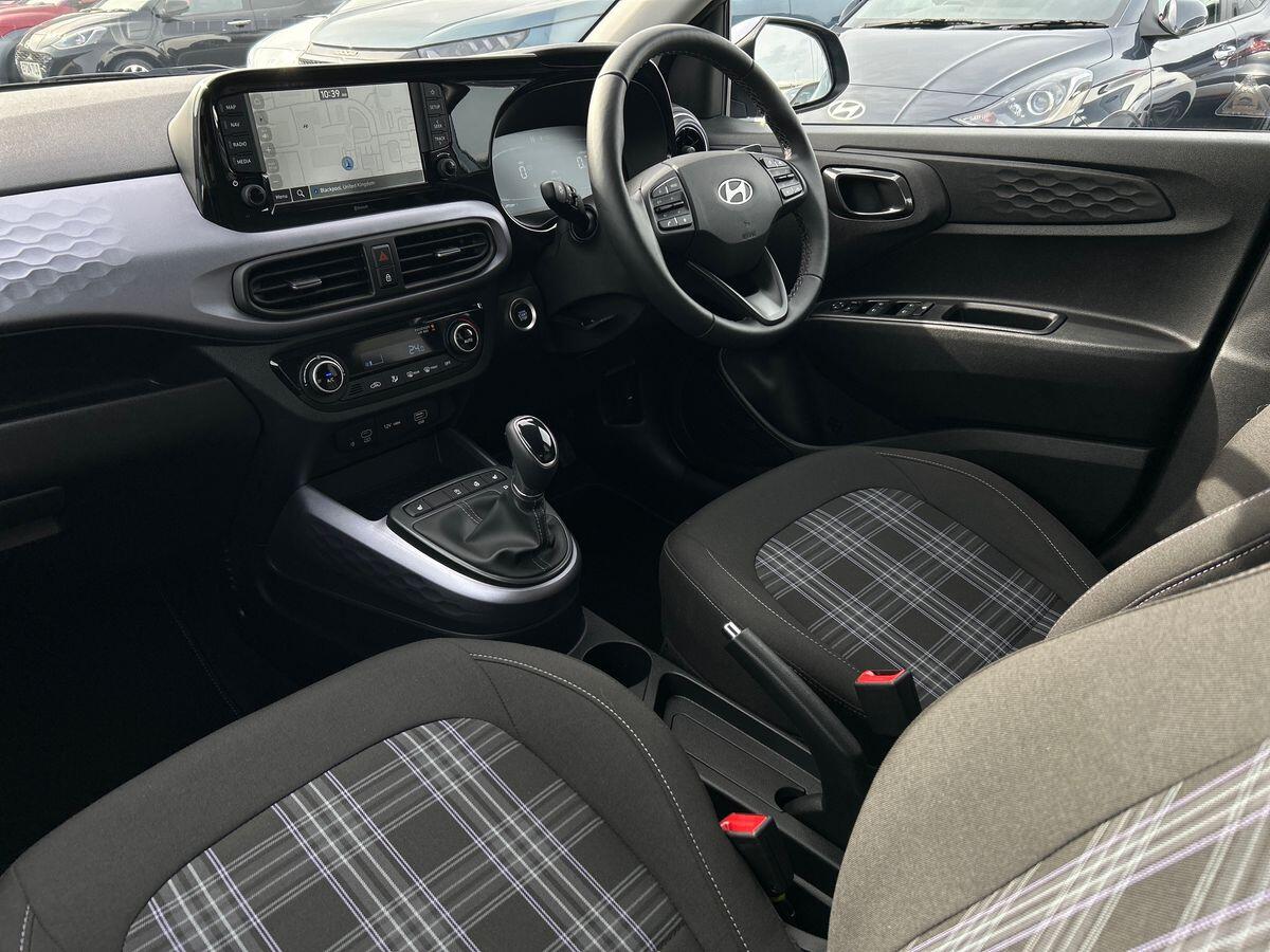Used Hyundai i10 2024 for sale - 76128582: Photo 2