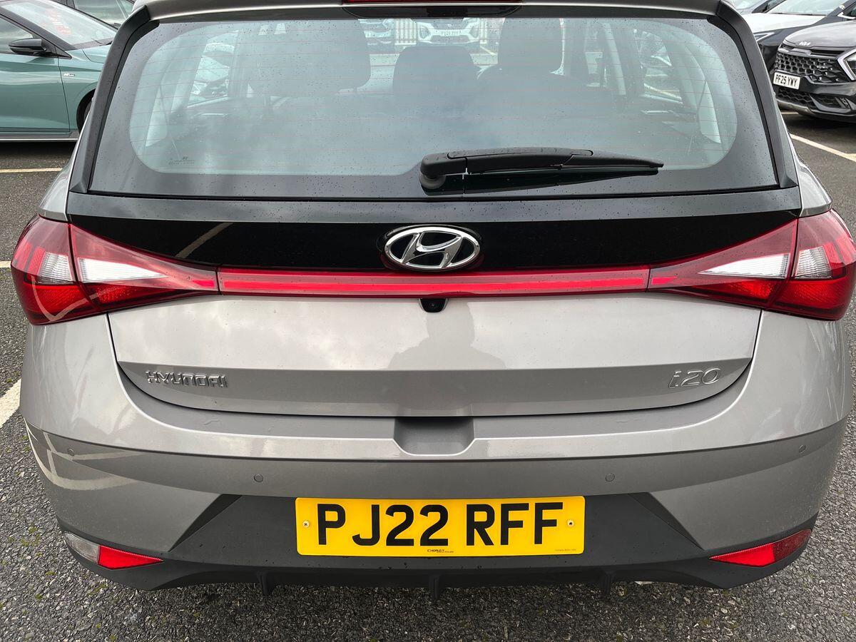 Used Hyundai i20 2022 for sale - 77458908: Photo 25