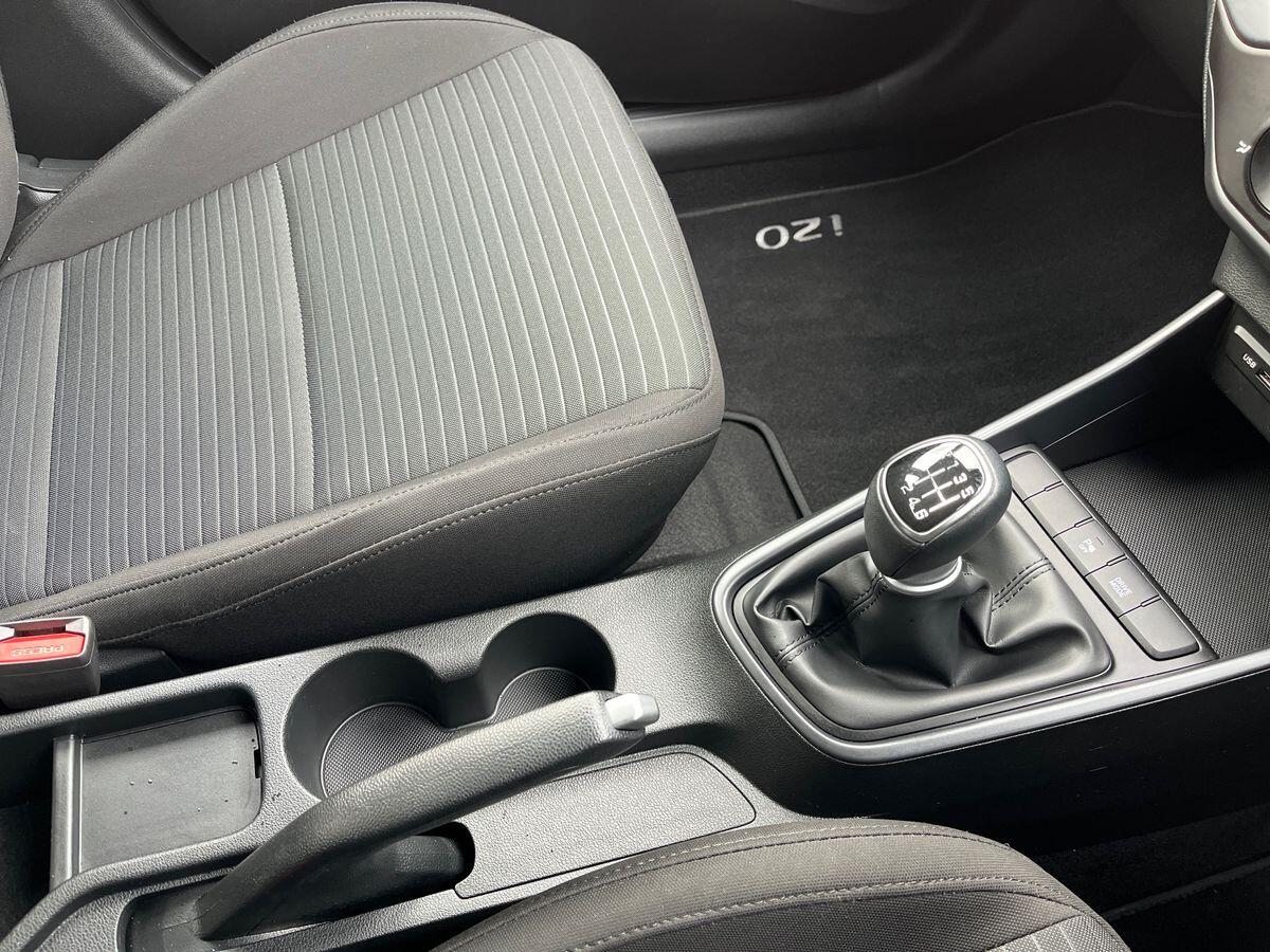 Used Hyundai i20 2022 for sale - 77458908: Photo 37