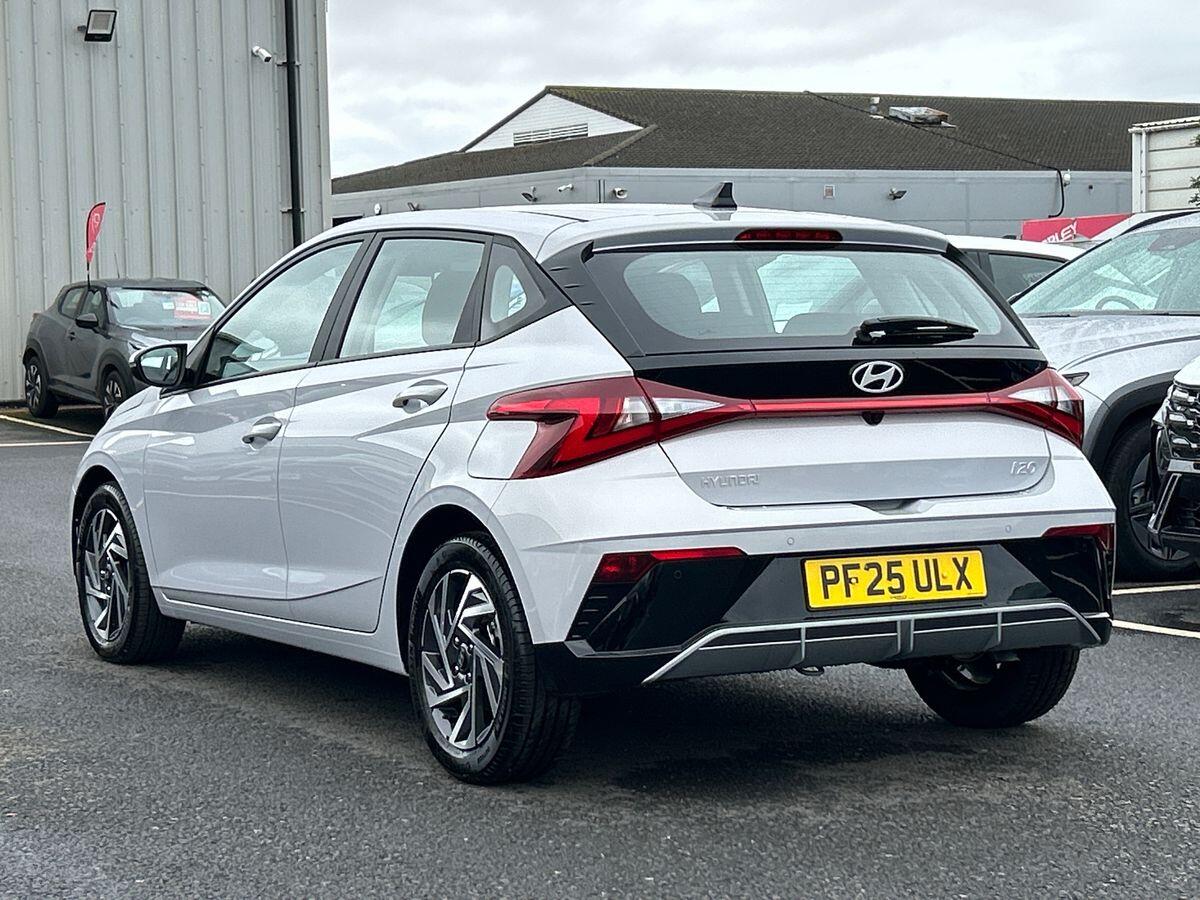 Used Hyundai i20 2025 for sale - 77045849: Photo 3