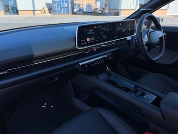 Used Hyundai IONIQ 6 2025 for sale - 78224390: Photo