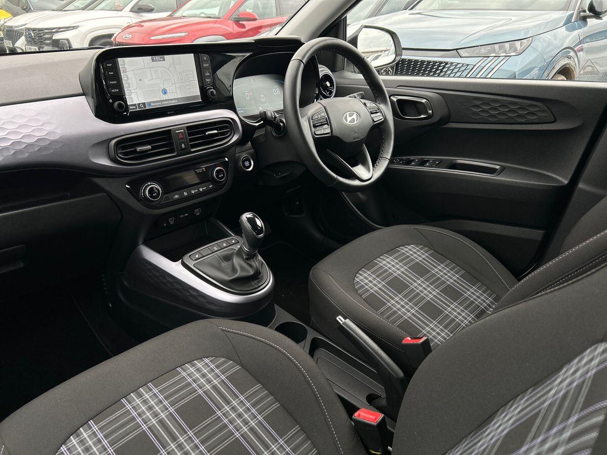 Used Hyundai i10 2024 for sale - 76090175: Photo 2