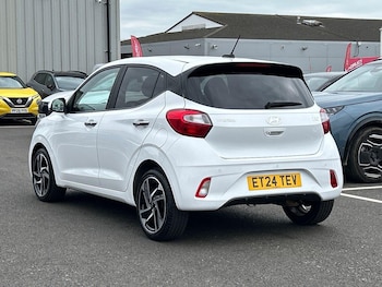 Used Hyundai i10 2024 for sale - 76090175: Photo 3