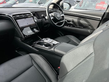 Used Hyundai TUCSON 2021 for sale - 76299950: Photo 2